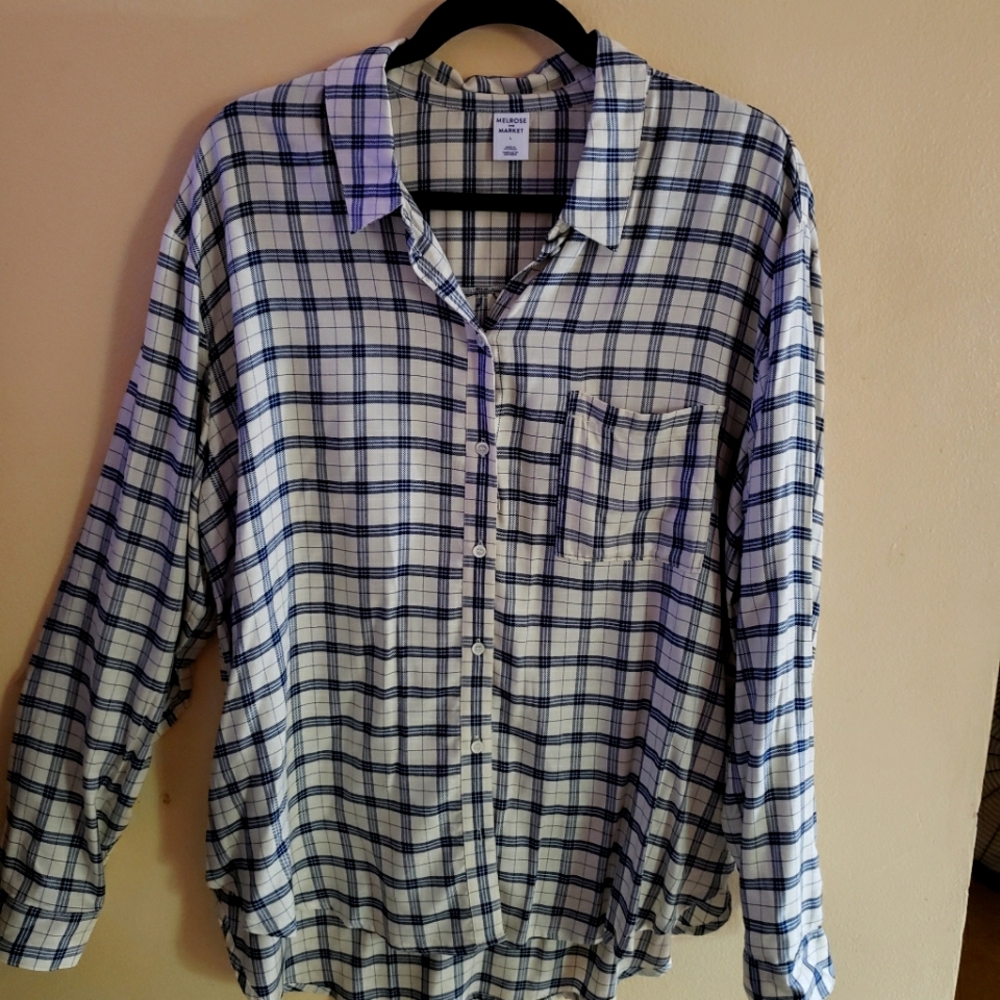 Melrose and Market top boyfriend blouse